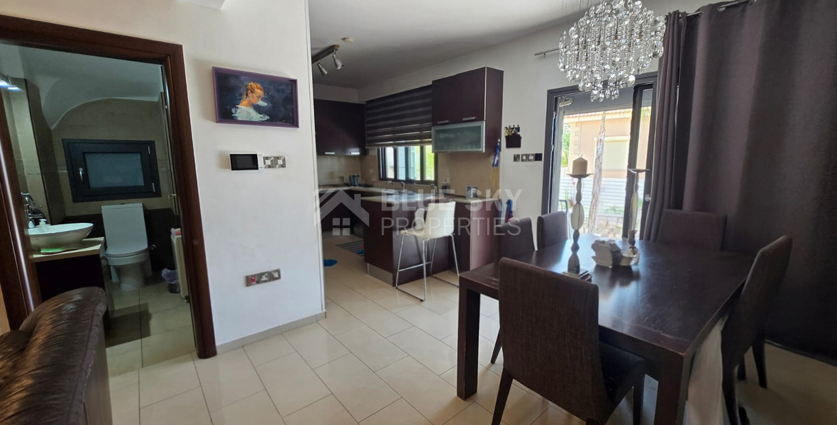 Four-Bedroom Detached House for Sale in Palodeia: with Pool in a Quiet Cul-de-Sac