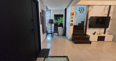 Four-Bedroom Detached House for Sale in Palodeia: with Pool in a Quiet Cul-de-Sac