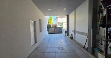 Four-Bedroom Detached House for Sale in Palodeia: with Pool in a Quiet Cul-de-Sac