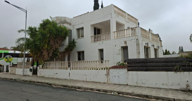 Four Bedroom Detached House with Pool for Sale in Anarita | Roof Garden