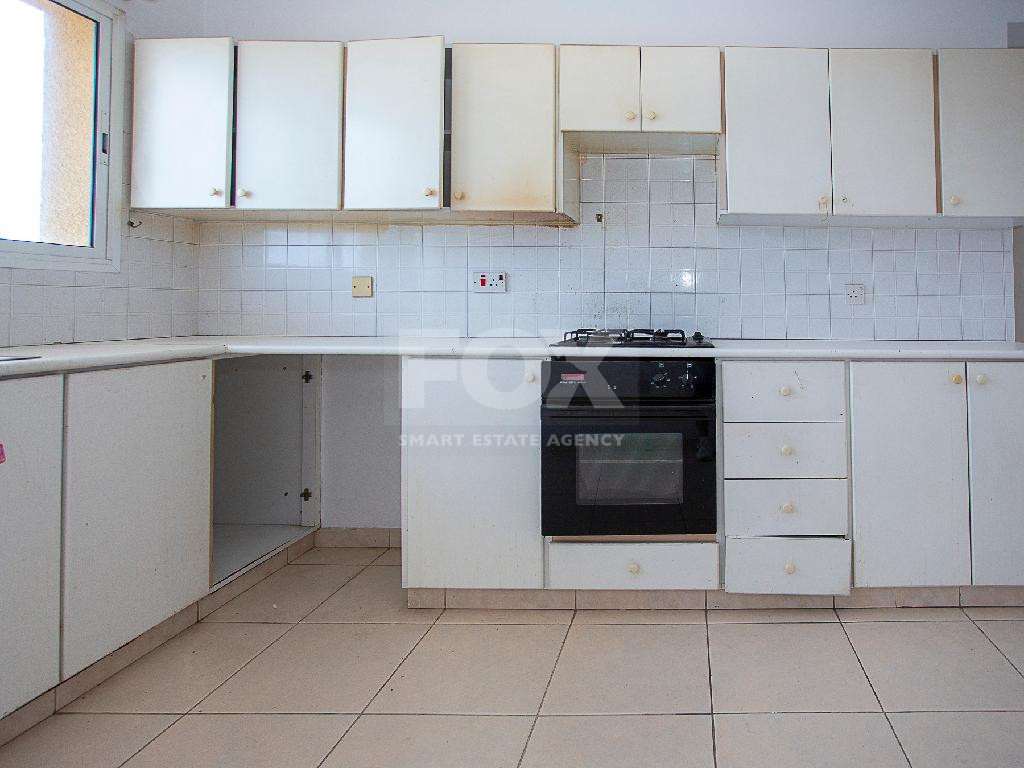 Spacious two Bedroom Apartment on third floor in Peaceful Agios Theodoros with seperate title deeds