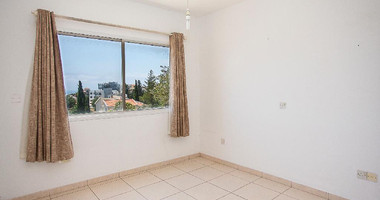 Spacious two Bedroom Apartment on third floor in Peaceful Agios Theodoros with seperate title deeds