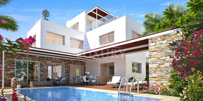 Contemporary four Bedroom Villa for Sale in Geroskipou Tourist Area, Paphos