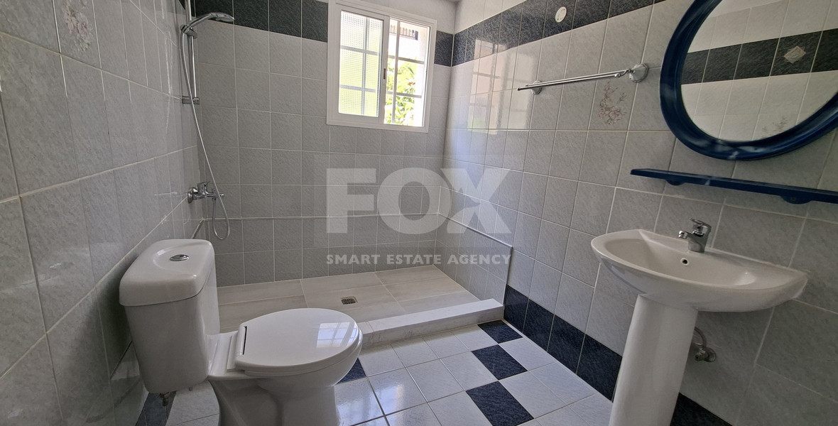 Ground Floor Three Bedroom House for rent in Agios Theodoros , Paphos