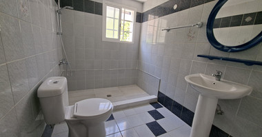 Ground Floor Three Bedroom House for rent in Agios Theodoros , Paphos