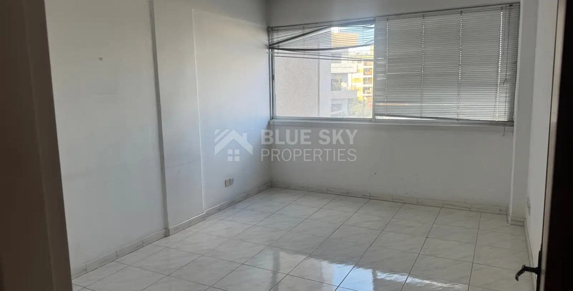 Office for Rent in Agia Zoni, Limassol – 53 m² on Main Road