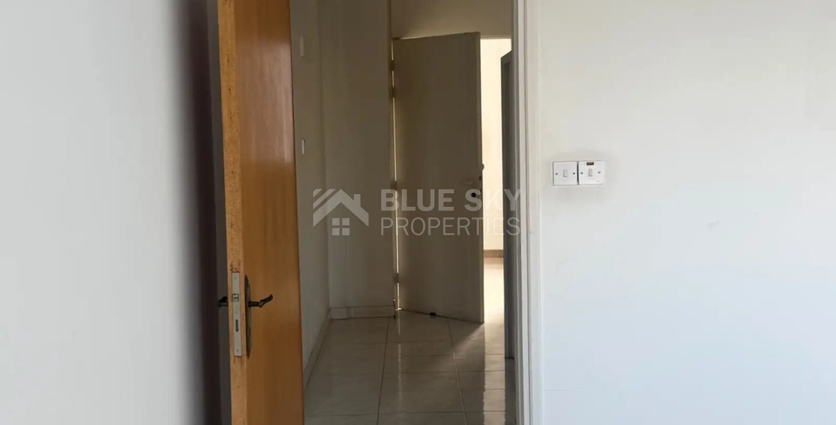 Office for Rent in Agia Zoni, Limassol – 53 m² on Main Road