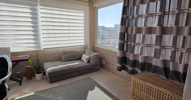 Modern Renovated Two-Bedroom Apartment with Sea Views in the Heart of Mesa Geitonia