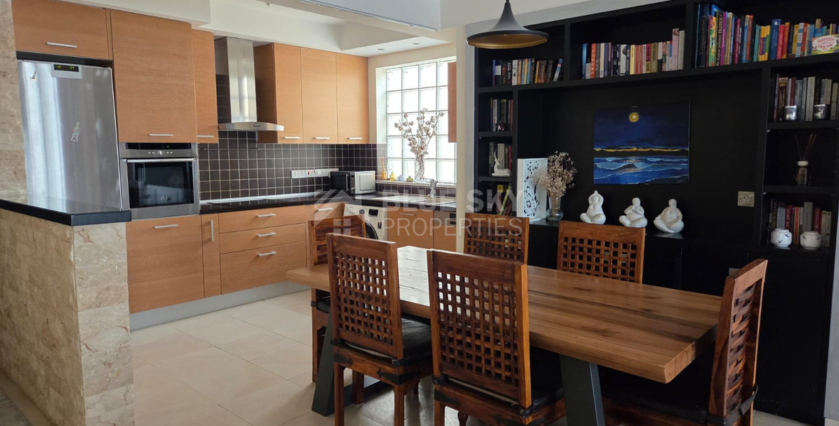 Modern Renovated Two-Bedroom Apartment with Sea Views in the Heart of Mesa Geitonia