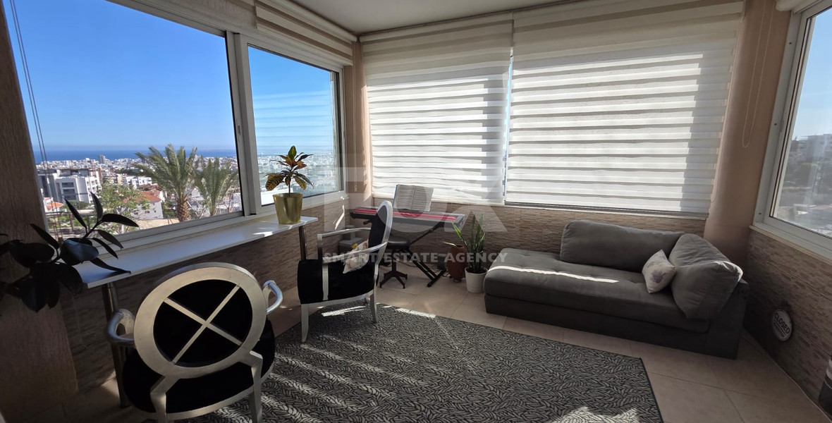 Modern Renovated Two-Bedroom Apartment with Sea Views in the Heart of Mesa Geitonia
