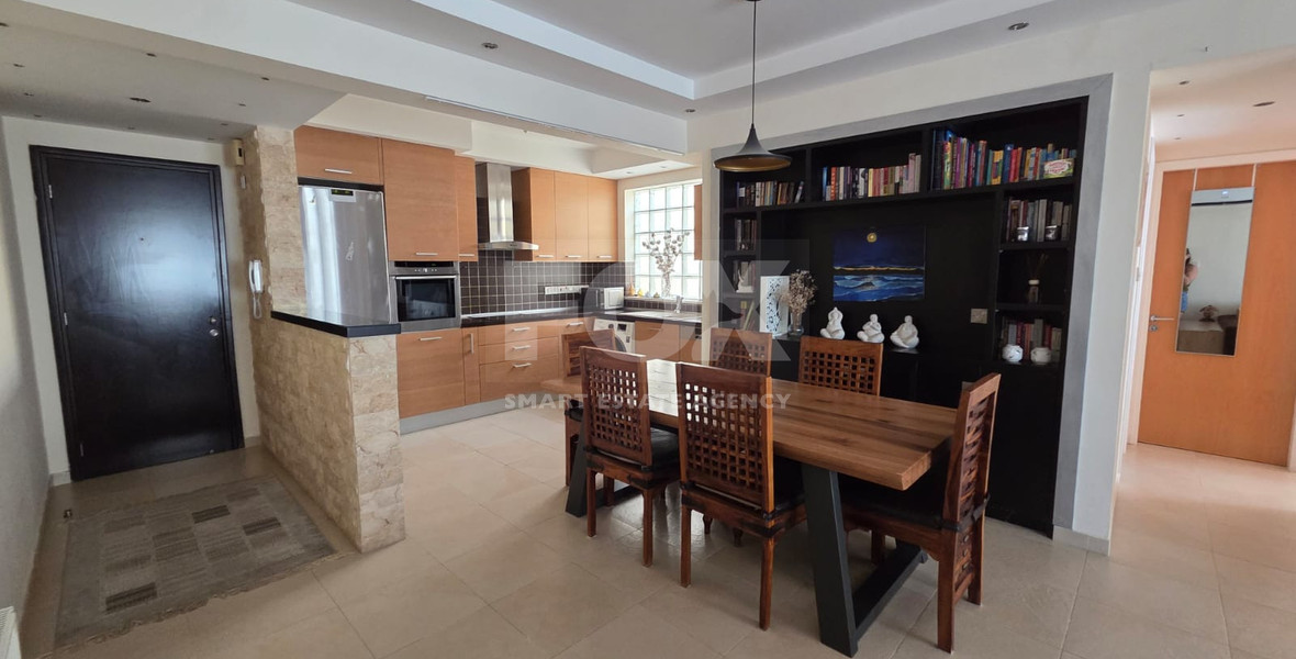Modern Renovated Two-Bedroom Apartment with Sea Views in the Heart of Mesa Geitonia