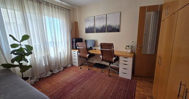 Modern Renovated Two-Bedroom Apartment with Sea Views in the Heart of Mesa Geitonia