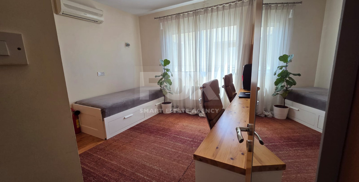 Modern Renovated Two-Bedroom Apartment with Sea Views in the Heart of Mesa Geitonia