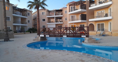 Bright Two Bedroom Apartment for Sale in Universal, Paphos