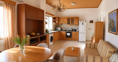 Spacious  three Bedroom Penthouse with Panoramic Views | Agia Zoni, Limassol