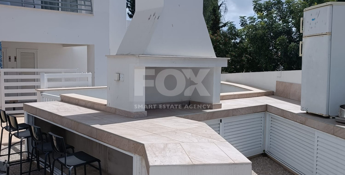 Beautiful Renovated Two Bedroom Apartment for Rent in Agios Theodorou, Paphos