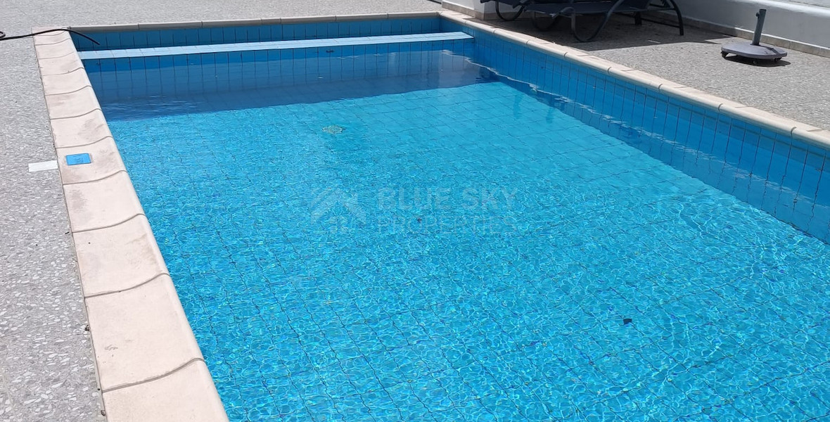 Beautiful Renovated Two Bedroom Apartment for Rent in Agios Theodorou, Paphos