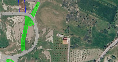 Large Building Plot for Sale in Monagroulli Village