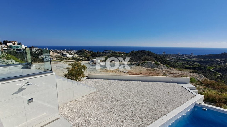 Commercial properties 737 m² for sale in Agios Tychon, Limassol, Cyprus