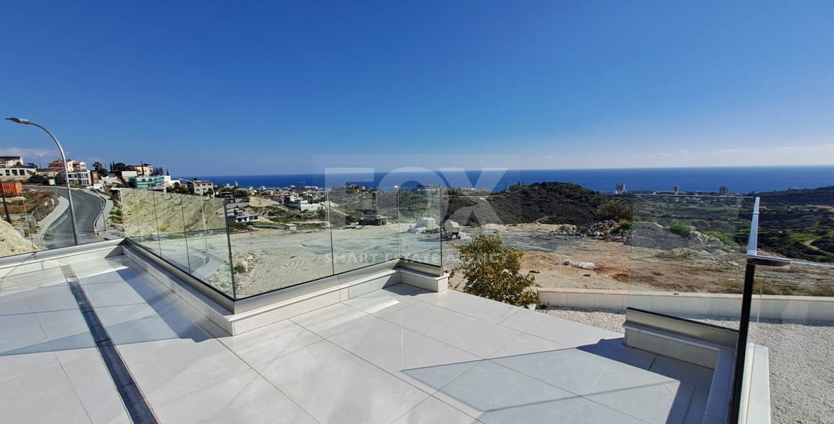 Four plus one bedroom Luxury Villa for Sale in Agios Tychonas