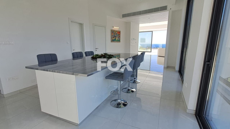 Commercial properties 737 m² for sale in Agios Tychon, Limassol, Cyprus