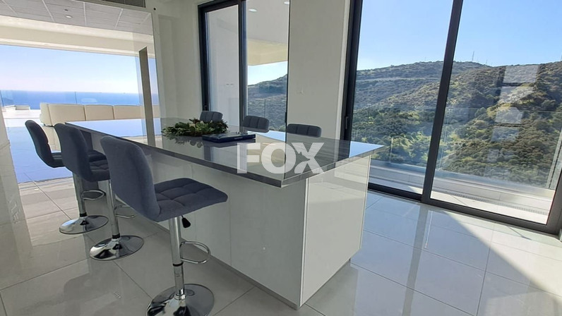 Commercial properties 737 m² for sale in Agios Tychon, Limassol, Cyprus