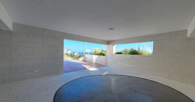 Four plus one bedroom Luxury Villa for Sale in Agios Tychonas