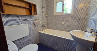 Four-Bedroom House for Rent in Moni, Limassol with Private Pool and Large Garden