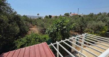 Four-Bedroom House for Rent in Moni, Limassol with Private Pool and Large Garden