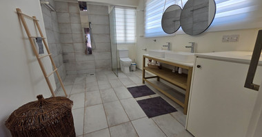 Four-Bedroom House for Rent in Moni, Limassol with Private Pool and Large Garden