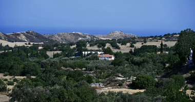 THREE BEDROOM VILLA FOR RENT