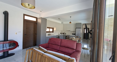THREE BEDROOM VILLA FOR RENT