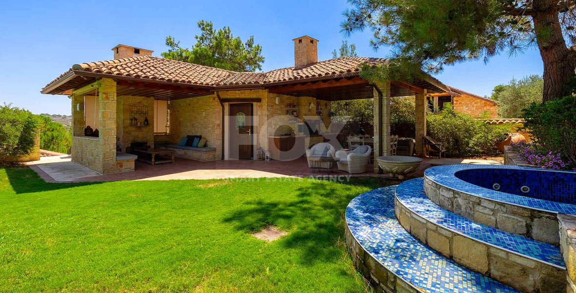 Luxurious Private Villa for Sale in Souni, Limassol