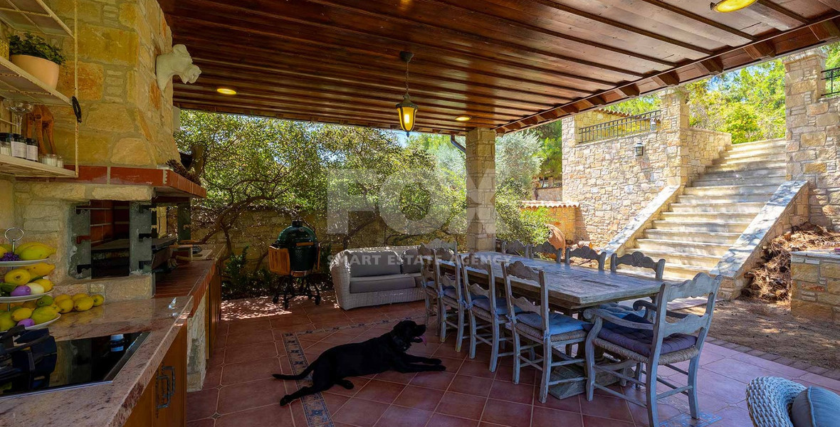Luxurious Private Villa for Sale in Souni, Limassol