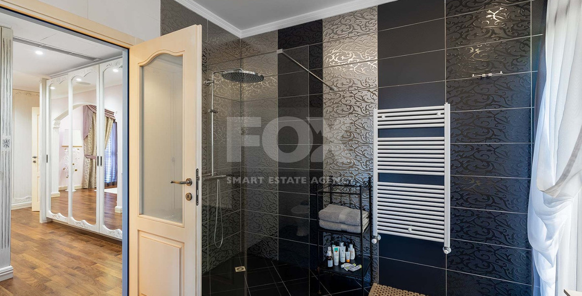 Luxurious Private Villa for Sale in Souni, Limassol