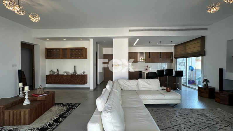 3-bedroom apartments for rent 150 m² in Mesa Geitonia, Limassol, Cyprus