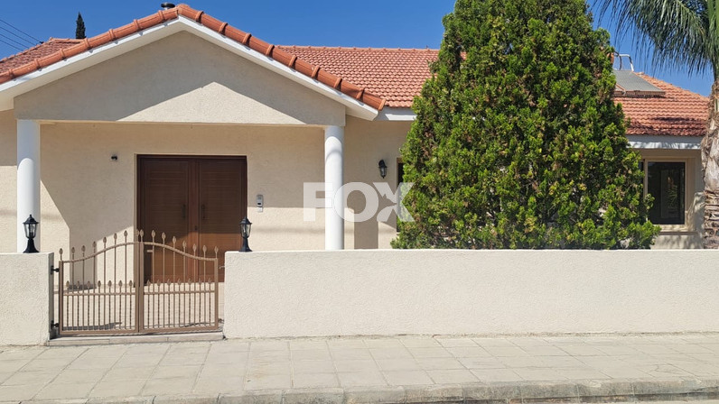 Commercial properties 160 m² for rent in Pyrgos Lemesou, Limassol, Cyprus