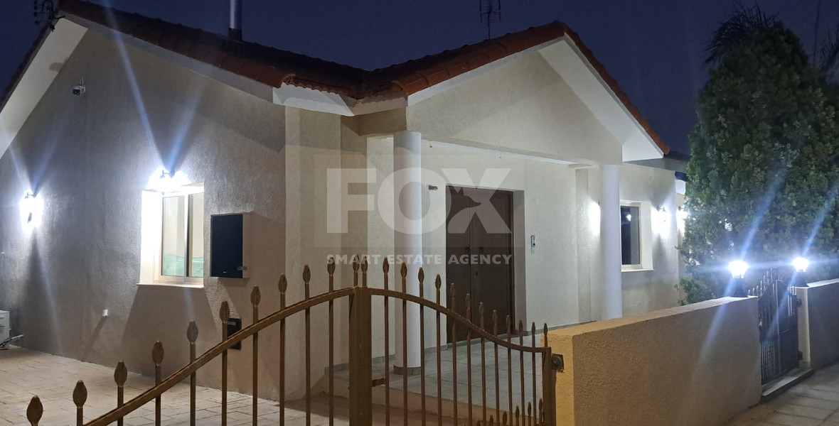 RENT: FURNSIHED 3 BEDROOM BUNGALOW WITH SWIMMING POOL IN PYRGOS.