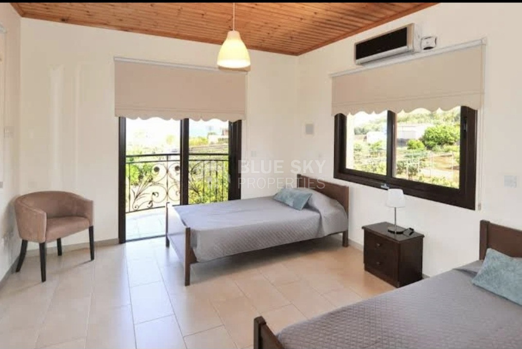 Four bedroom Villa for long term rental