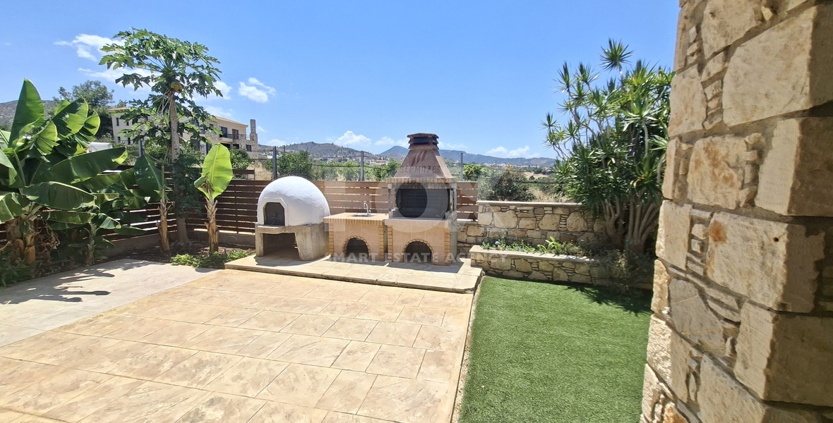 Four bedroom Villa for long term rental
