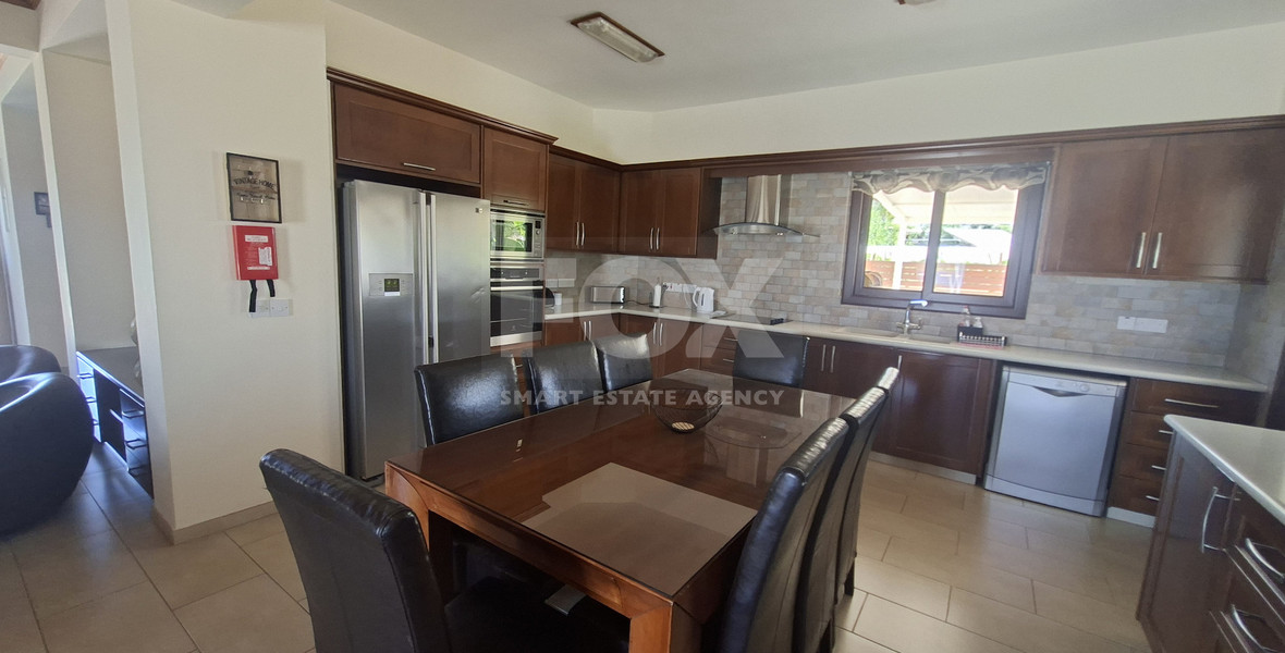 Four bedroom Villa for long term rental