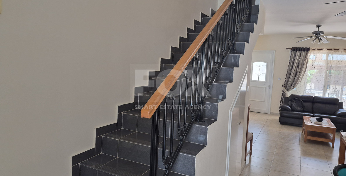 Elegant Two Bedroom Maisonette for Rent in Universal, Paphos