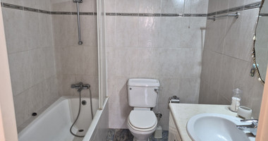 Elegant Two Bedroom Maisonette for Rent in Universal, Paphos