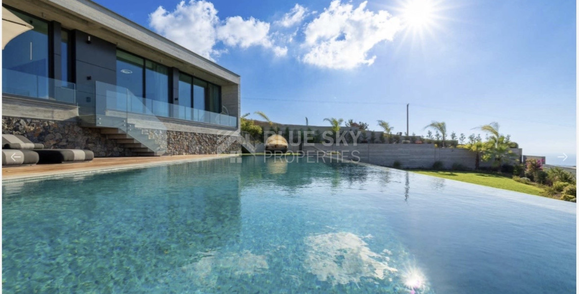 Luxury five Bedroom Villa for Sale in Paphos