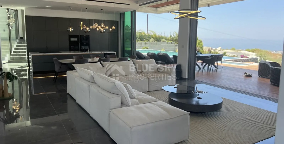 Luxury five Bedroom Villa for Sale in Paphos