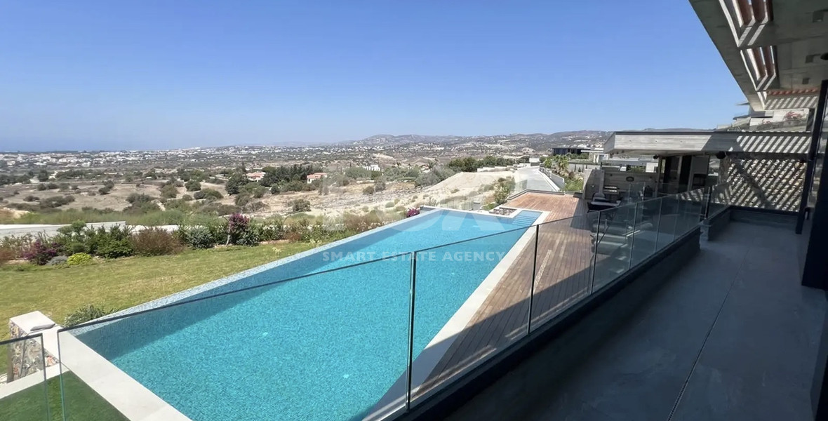 Luxury five Bedroom Villa for Sale in Paphos