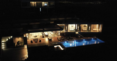 Luxury five Bedroom Villa for Sale in Paphos