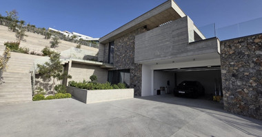 Luxury five Bedroom Villa for Sale in Paphos