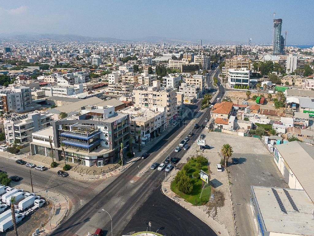 FOR SALE: Commercial Shop with Mezzanine in Omonoia, Limassol