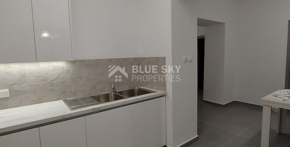 Two Bedroom Fully Renovated House In The Town Center